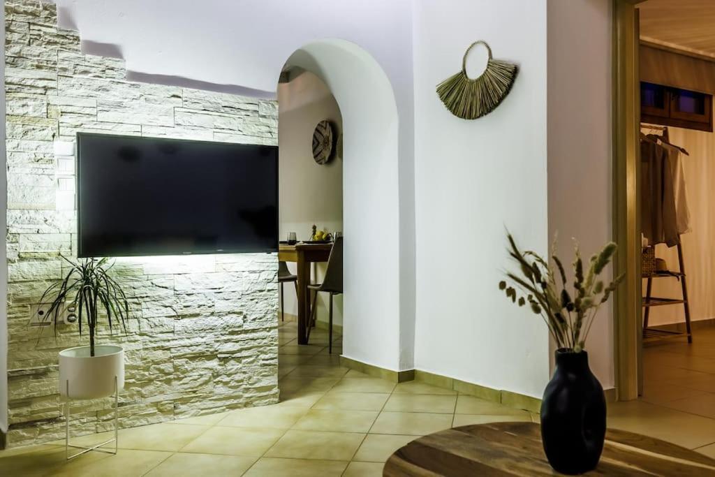 Villa Koukounaria Skopelos Town Bagian luar foto