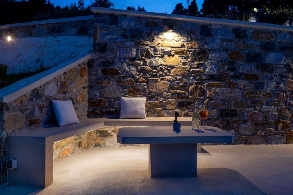 Villa Koukounaria Skopelos Town Bagian luar foto