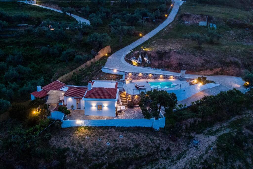 Villa Koukounaria Skopelos Town Bagian luar foto