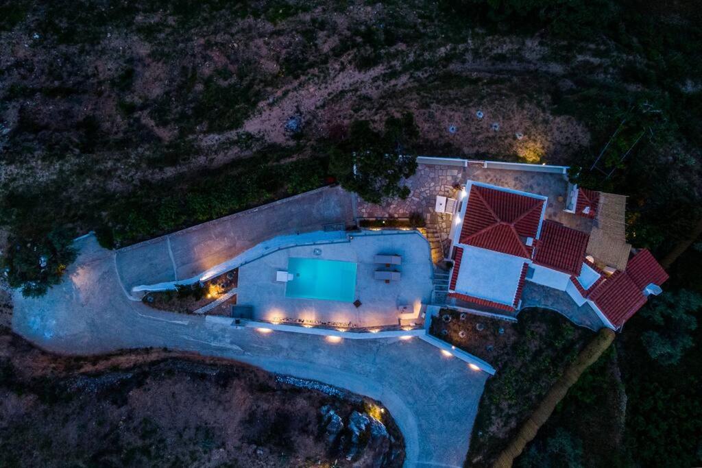 Villa Koukounaria Skopelos Town Bagian luar foto