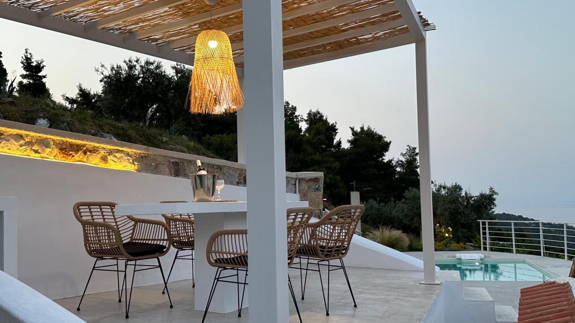 Villa Koukounaria Skopelos Town Bagian luar foto